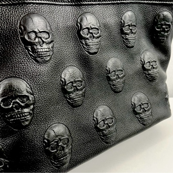 Genuine Leather 3D Black Embossed Skull Tote Bag - Picture 3 of 7